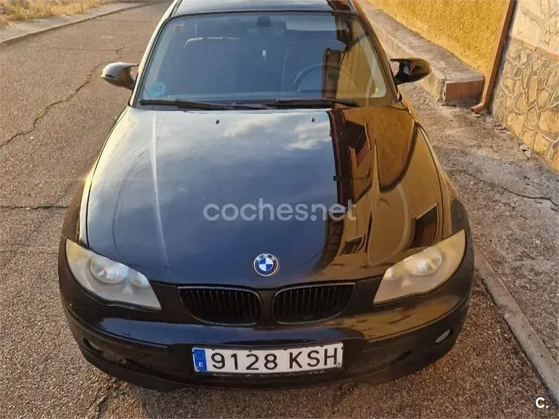 Usado BMW 116 115 CV (84 kW) 2006 Negro Utilitario