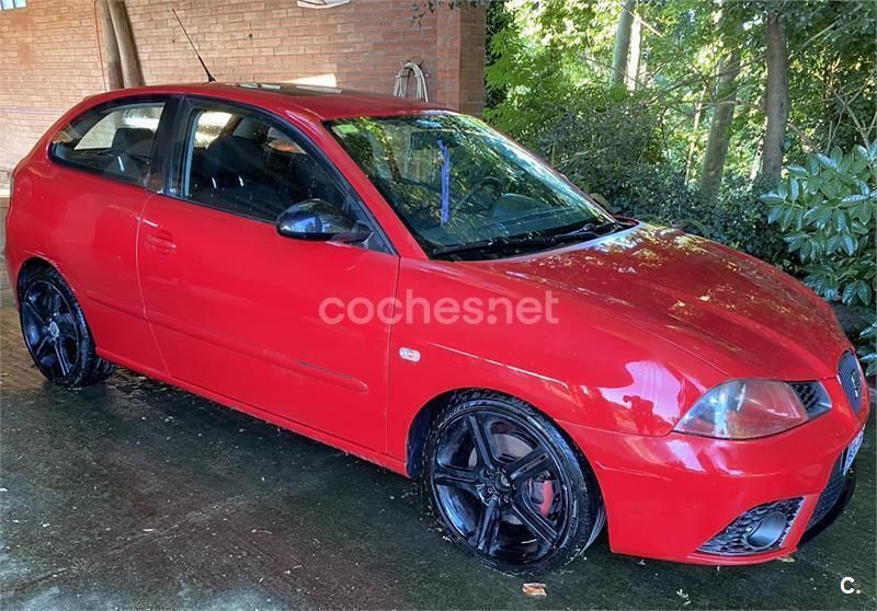 Rojo Usado 2008 Seat Ibiza FR Berlina | 3000 € (Super precio) - Imagen 1/4