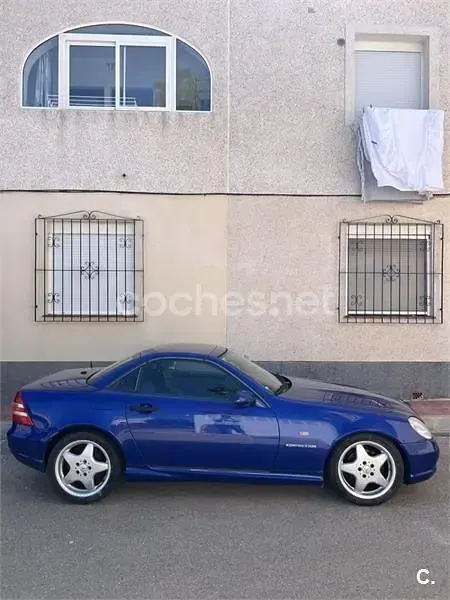 Usado Mercedes SLK230 193 CV (141 kW) 1999 Azul Descapotable