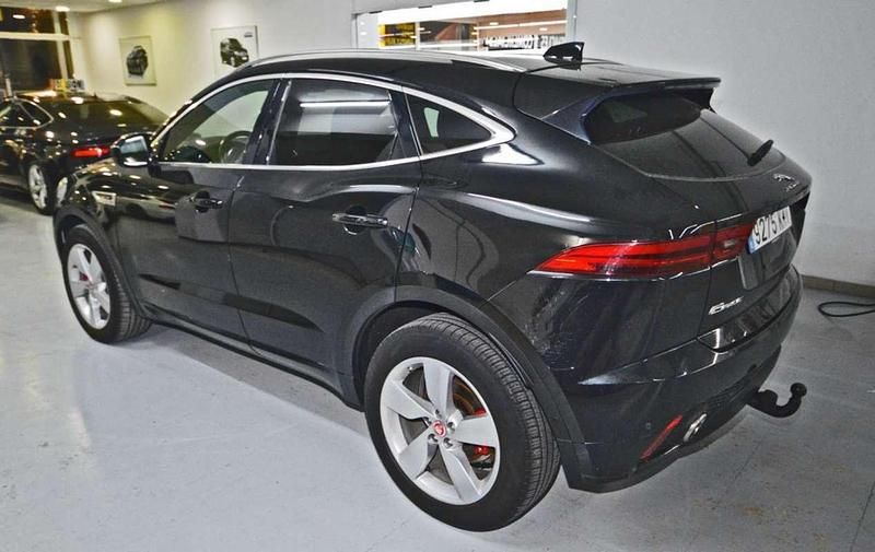 Usado Jaguar E-Pace R-Dynamic 179 CV (131 kW) 2018 Negro SUV