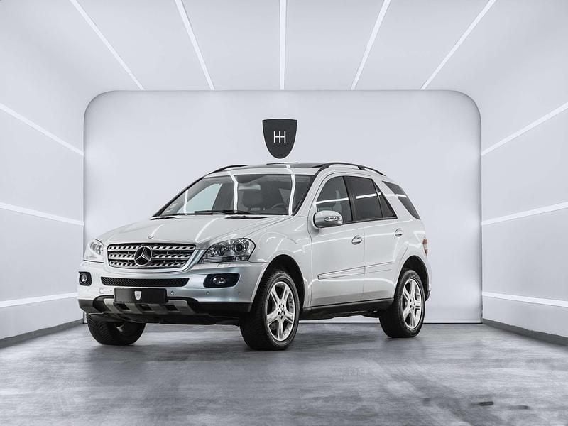 Gris / plata Usado 2006 Mercedes ML350 SUV | 9499 € (Super precio) - Imagen 1/4