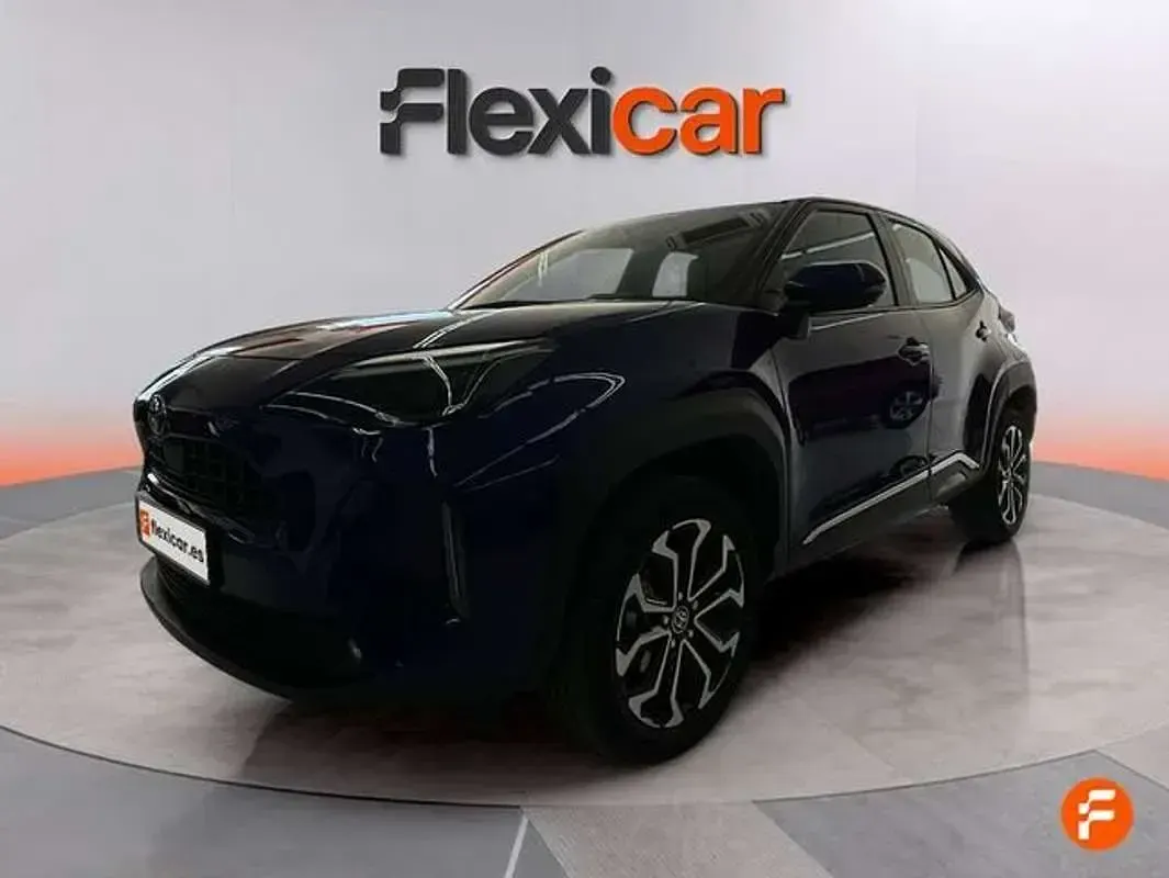 Usado Toyota Yaris Cross 116 CV (85 kW) 2023 Azul SUV