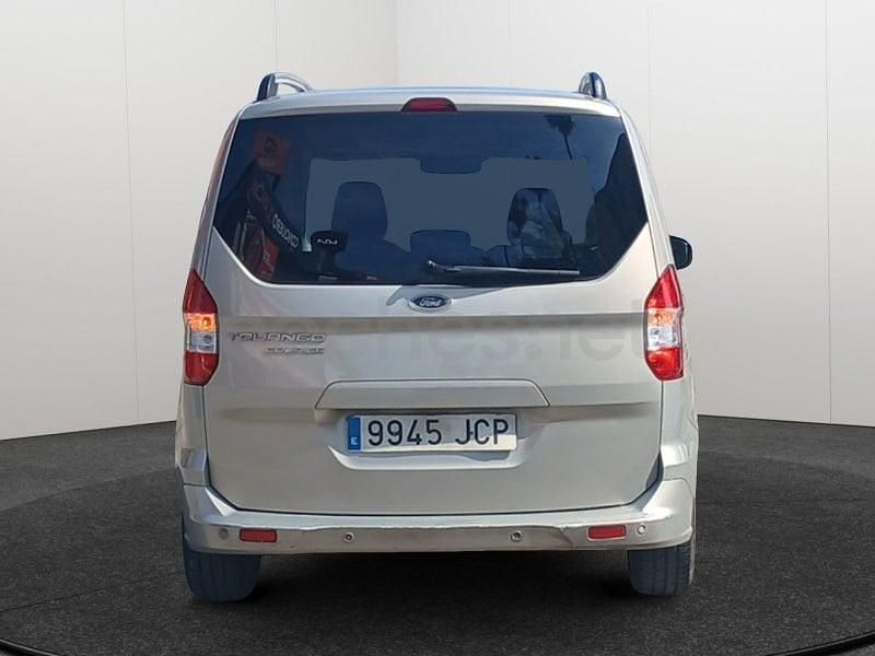 Usado Ford Tourneo Courier Trend 97 CV (71 kW) 2015 Blanco Monovolumen
