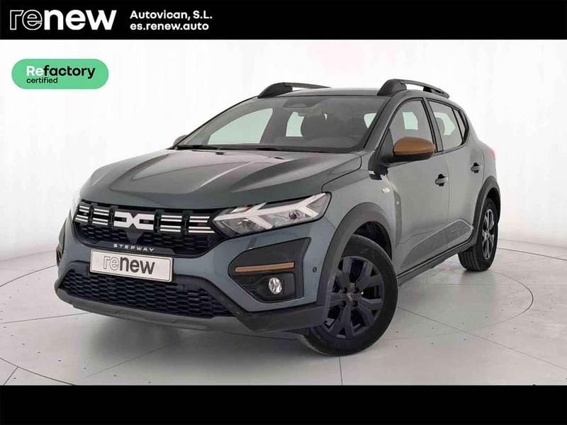 Usado Dacia Sandero Extreme 101 CV (74 kW) 2025 Verde Berlina