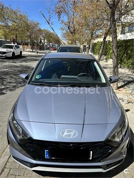 Usado Hyundai i20 100 CV (73 kW) 2023 Azul Utilitario