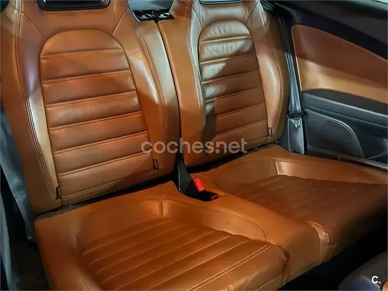 Usado VW Scirocco 140 CV (102 kW) 2009 Negro Coupe