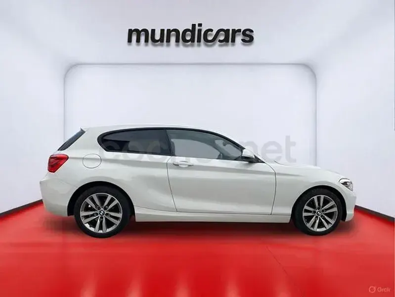 Usado BMW 116 Advantage 116 CV (85 kW) 2015 Blanco Utilitario