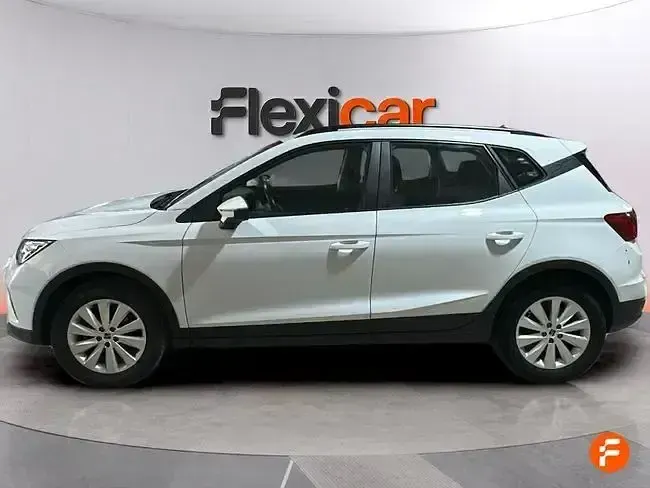 Usado Seat Arona Style 115 CV (84 kW) 2024 Blanco SUV
