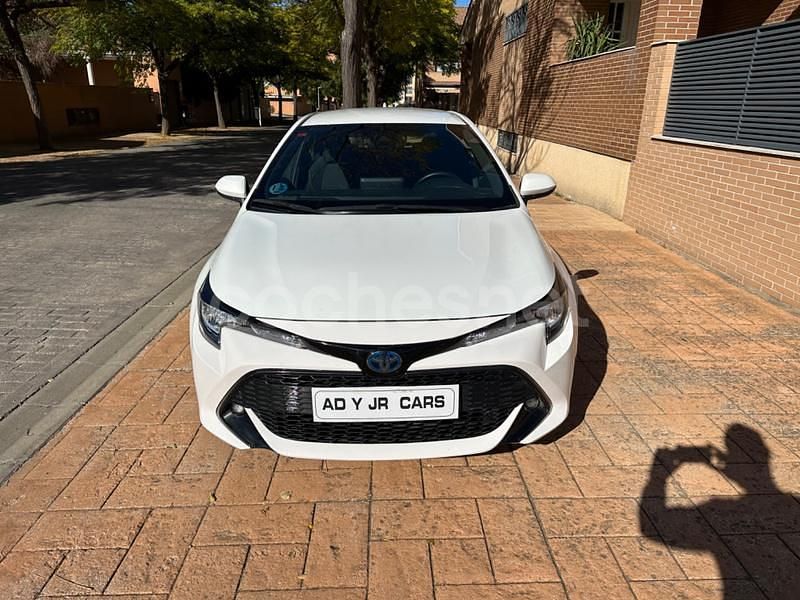 Blanco Usado 2020 Toyota Corolla Active Berlina | 16.700 € (Precio justo) - Imagen 1/4