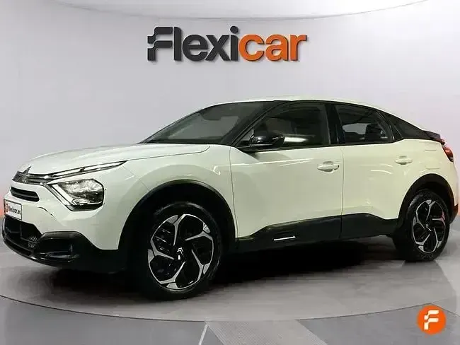Używany Citroën C4 Feel 130 KM (95 kW) 2023 Biały SUV