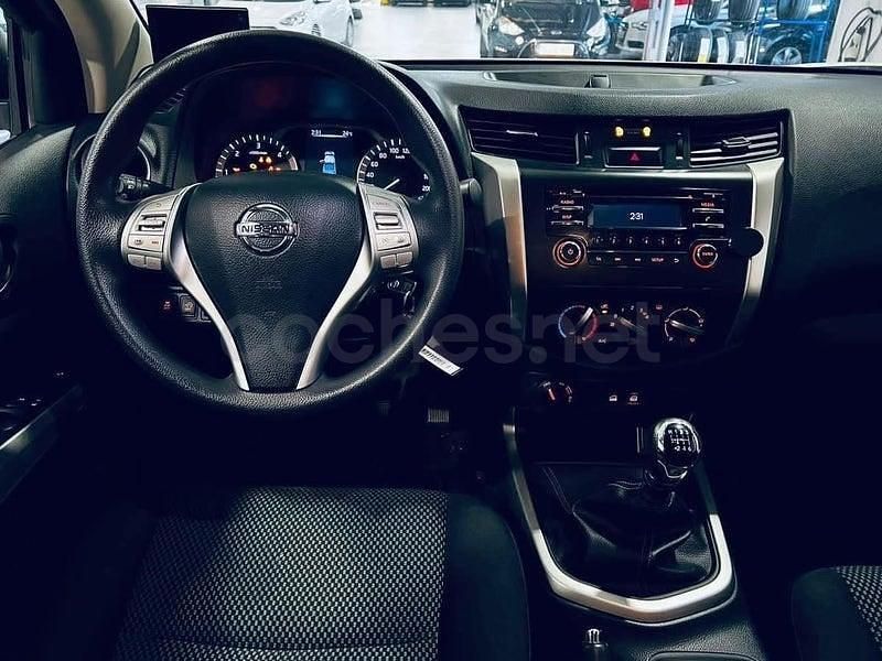 Usado Nissan Navara Acenta 163 CV (119 kW) 2019 Blanco Recogida
