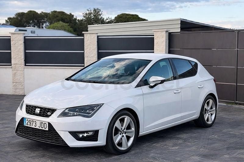 Usado Seat Leon FR 184 HP (135 kW) 2014 Branco Citadino