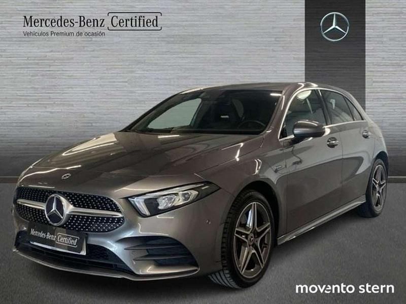 Usado Mercedes A250 AMG line 218 CV (160 kW) 2021 Gris Utilitario