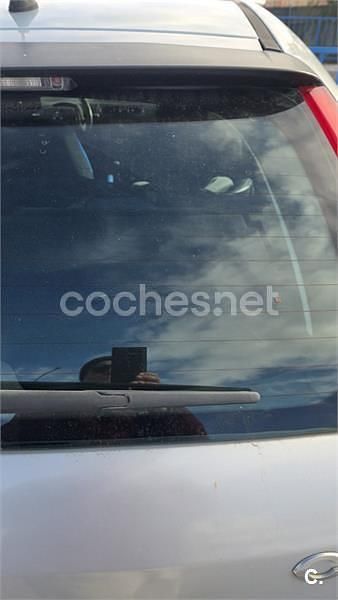 Usado Citroën C4 90 CV (66 kW) 2007 Azul Berlina