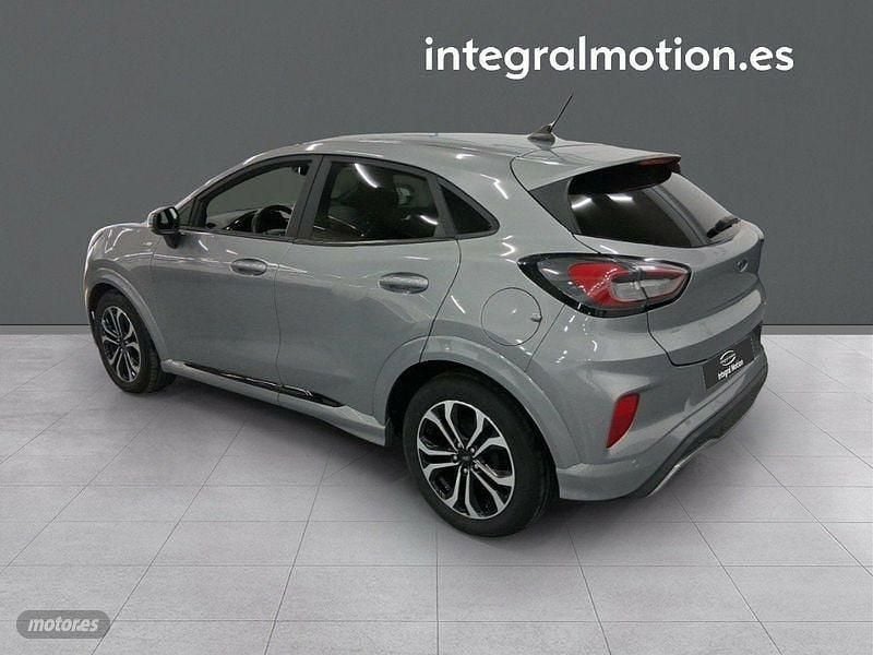 Usado Ford Puma ST-Line 125 CV (91 kW) 2023 Gris SUV