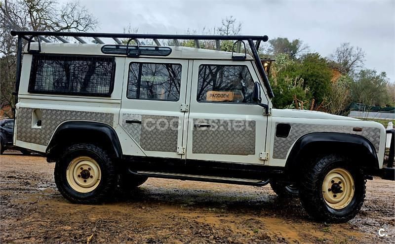 Usado Land Rover Defender S 122 CV (89 kW) 2007 Blanco Familiar