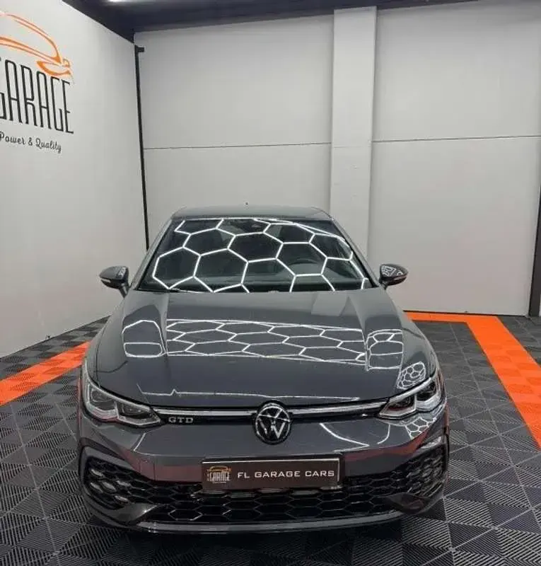 Usado VW Golf VIII GTD 200 CV (147 kW) 2022 Gris Utilitario