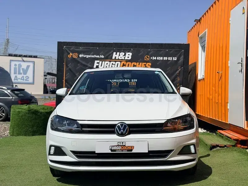 Usado VW Polo Edition 80 CV (58 kW) 2021 Blanco Utilitario