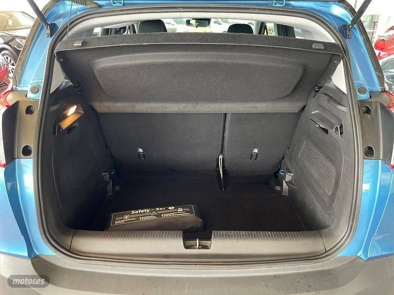 Usado Opel Crossland X Innovation 130 CV (95 kW) 2019 Azul SUV