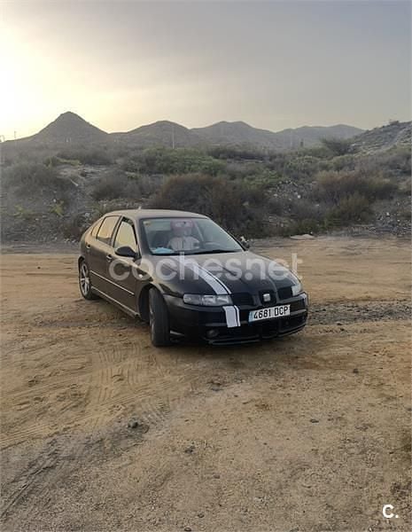 Negro Usado 2005 Seat Leon FR Berlina | 4100 € (Un poco caro) - Imagen 1/4