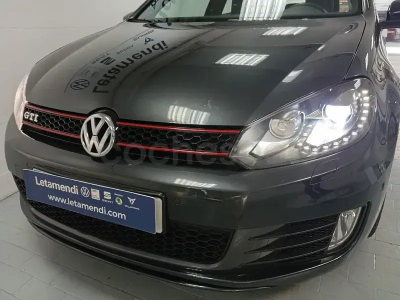 Usado VW Golf VI GTI 210 CV (154 kW) 2011 Gris / plata Utilitario