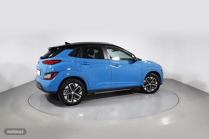 Usado Hyundai Kona 100 kW (136 CV) 2023 Negro SUV