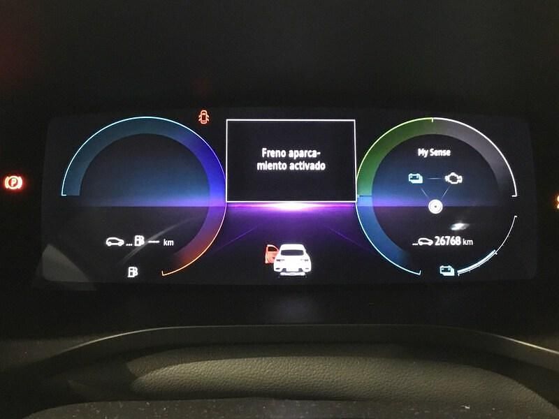 Usado Renault Arkana Techno 145 CV (106 kW) 2023 Blanco SUV