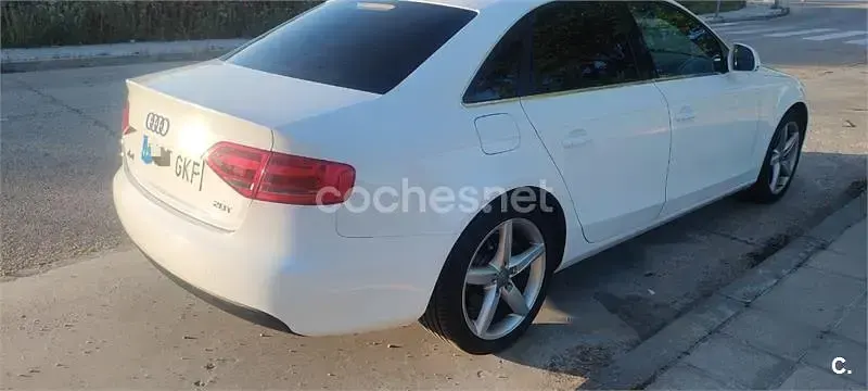 Usado Audi A4 180 CV (132 kW) 2008 Blanco Berlina
