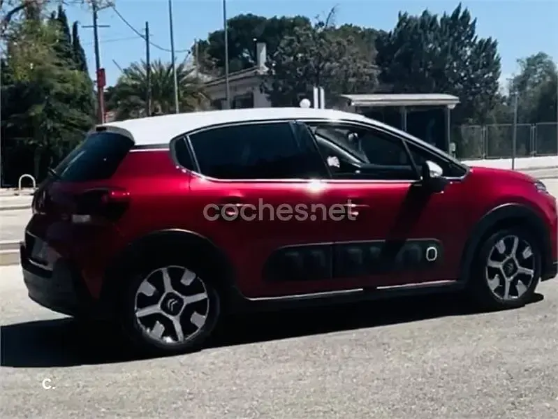 Usado Citroën C3 PureTech 82 CV (60 kW) 2017 Rojo Berlina