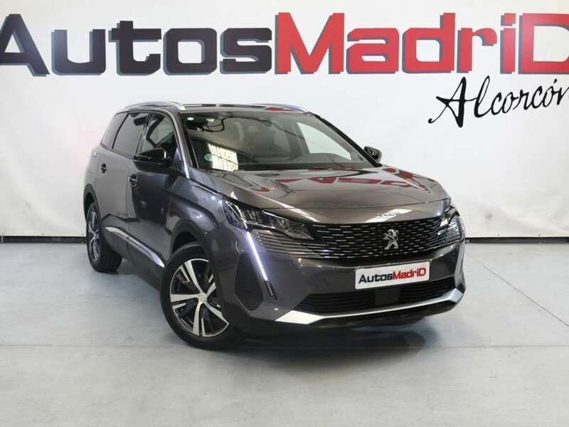 Gris Usado 2024 Peugeot 5008 Allure Monovolumen | 25.990 € (Precio justo) - Imagen 1/4