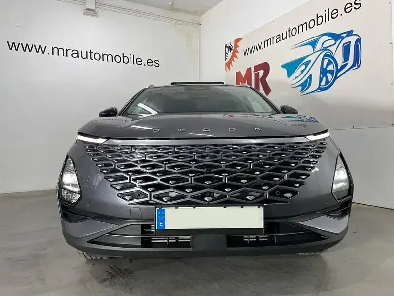 Usado Omoda 5 147 CV (108 kW) 2024 Gris / plata SUV