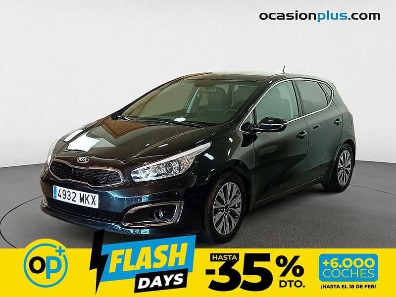 Usado Kia Ceed GT GT-Line 136 CV (100 kW) 2015 Negro Utilitario