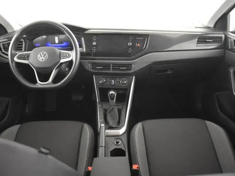 Usado VW Polo Life 95 CV (69 kW) 2024 Gris/plata
