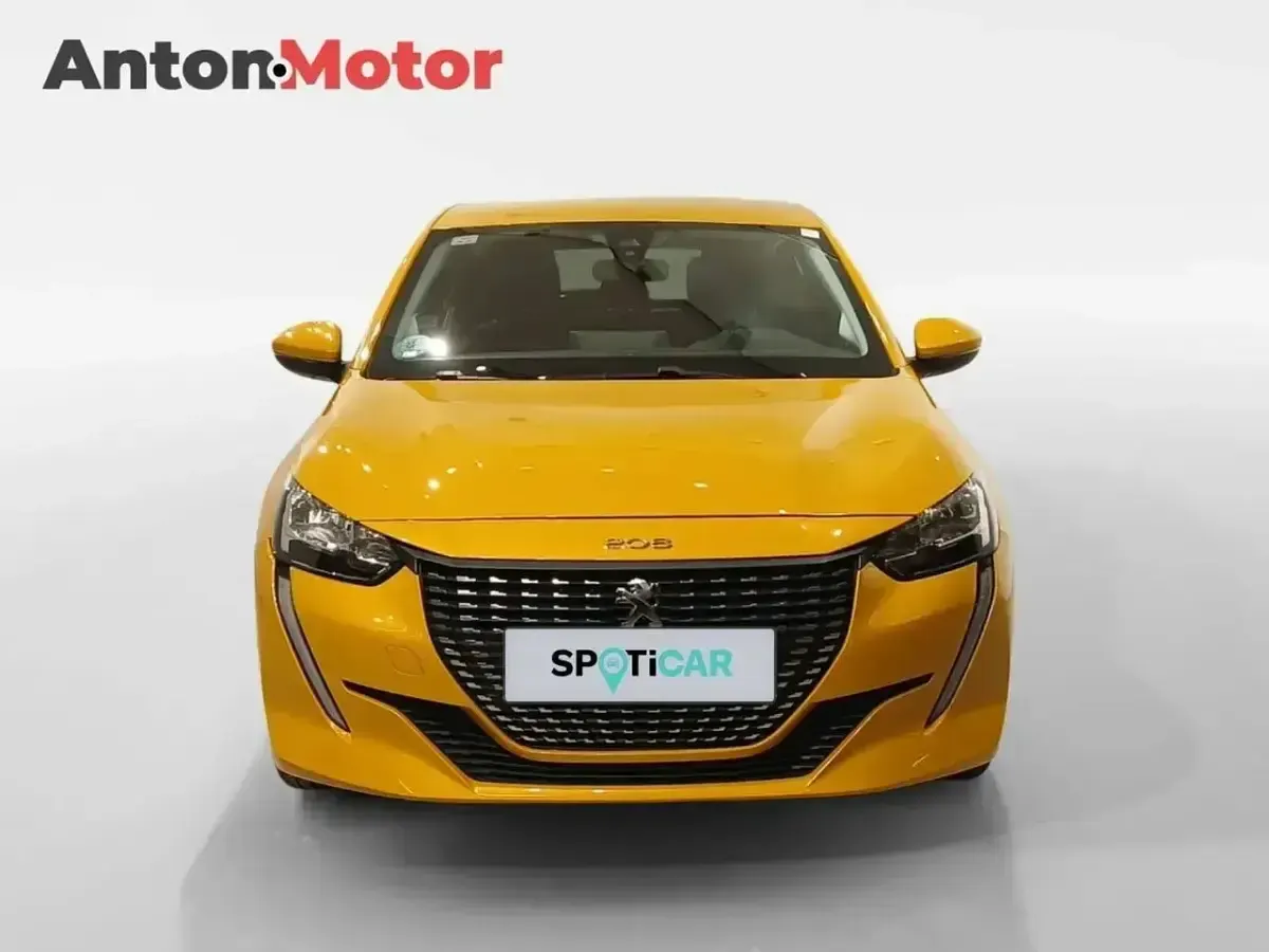 Usado Peugeot 208 Active 75 CV (55 kW) 2020 Amarillo Utilitario
