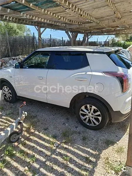 Usado SsangYong Tivoli 128 CV (94 kW) 2021 Blanco SUV