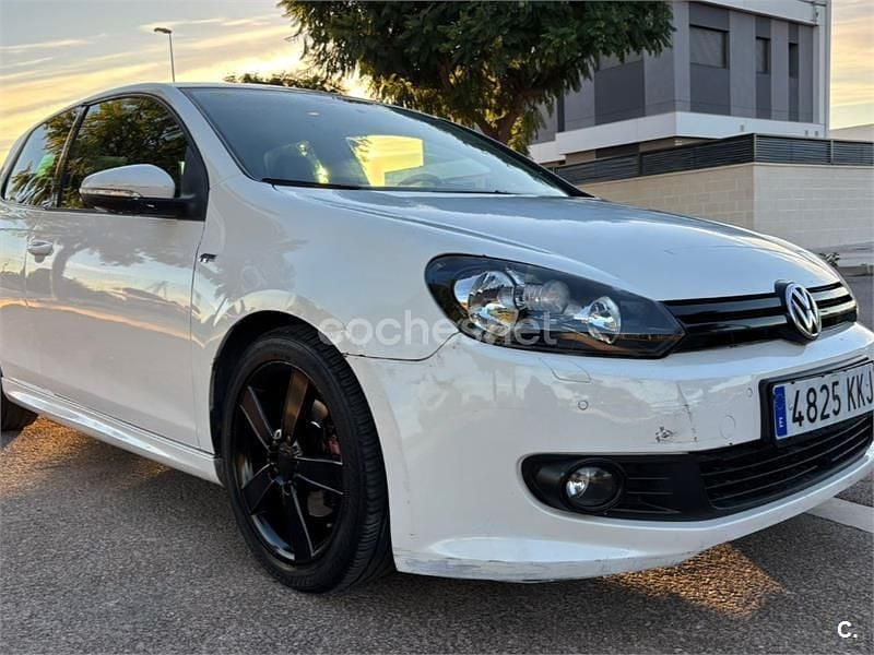 Blanco Usado 2011 VW Golf VI Sport Berlina | 6000 € (Buen precio) - Imagen 1/4