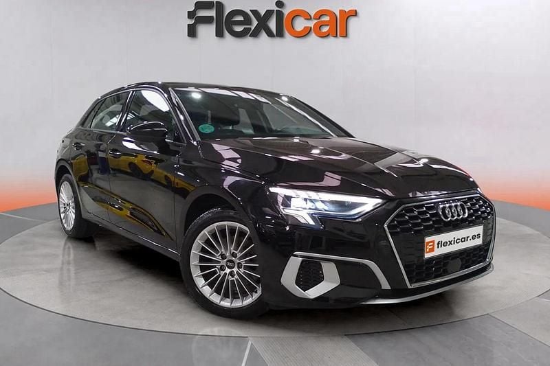Usado Audi A3 Premium 110 CV (80 kW) 2022 Negro Berlina