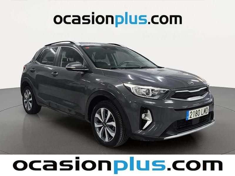 Usado Kia Stonic 120 CV (88 kW) 2021 Gris SUV