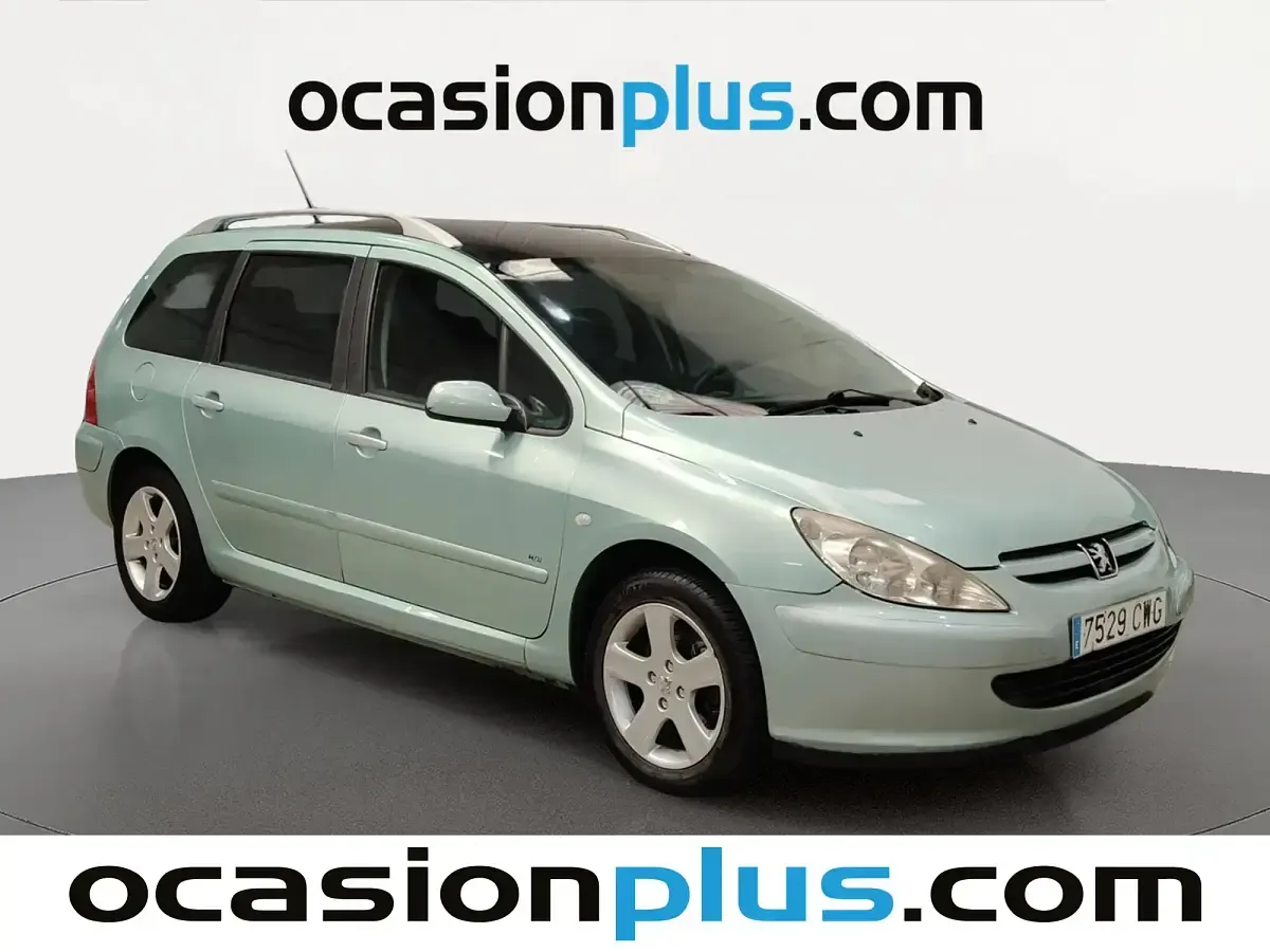 Usado Peugeot 307 136 CV (100 kW) 2004 Verde Familiar