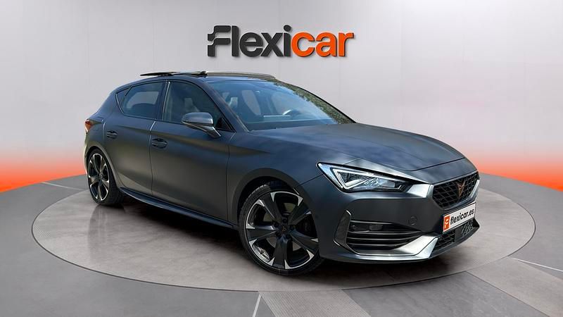 Usado Cupra Leon VZ 245 CV (180 kW) 2023 Gris Berlina
