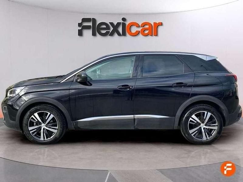 Usado Peugeot 3008 Allure 131 CV (96 kW) 2020 Negro SUV