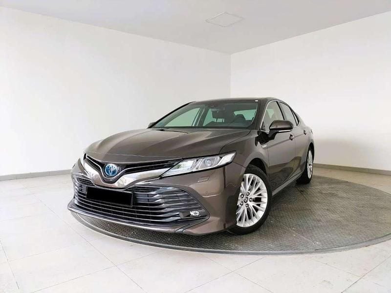 Usado Toyota Camry Advance 218 CV (160 kW) 2020 Marrón Berlina