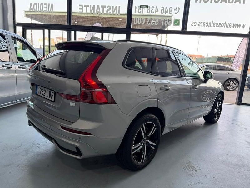 Usado Volvo XC60 Ultimate 350 CV (257 kW) 2022 Gris / plata SUV