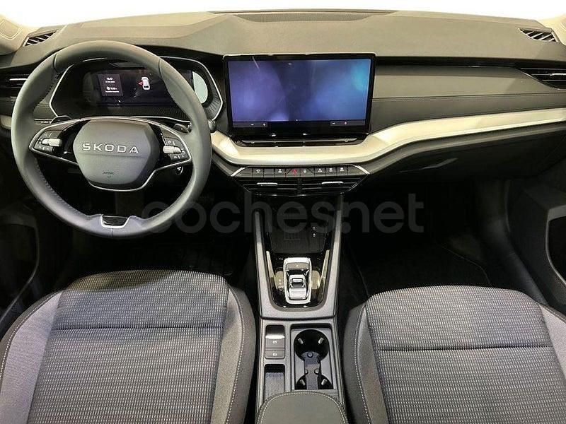 Nuevo Skoda Octavia Selection 150 CV (110 kW) 2025 Blanco Berlina