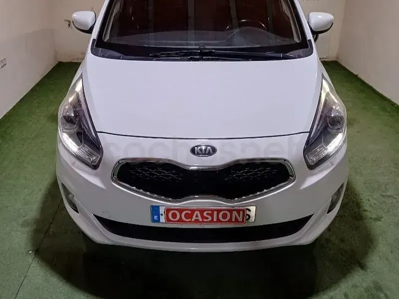 Usado Kia Carens 141 CV (103 kW) 2017 Blanco Monovolumen