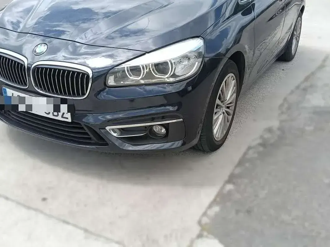 Usado BMW 218 150 CV (110 kW) 2015 Azul Monovolumen