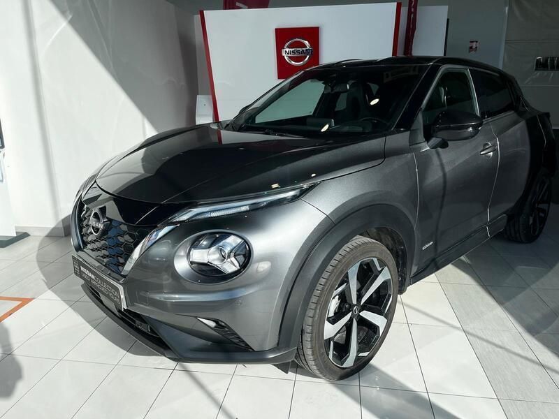 Gris Usado 2023 Nissan Juke Tekna SUV | 27.800 € (Caro) - Imagen 1/4