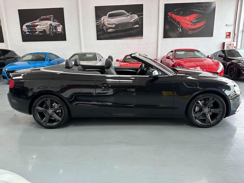 Negro Usado 2012 Audi A5 Coupe | 17.900 € (Un poco caro) - Imagen 1/4