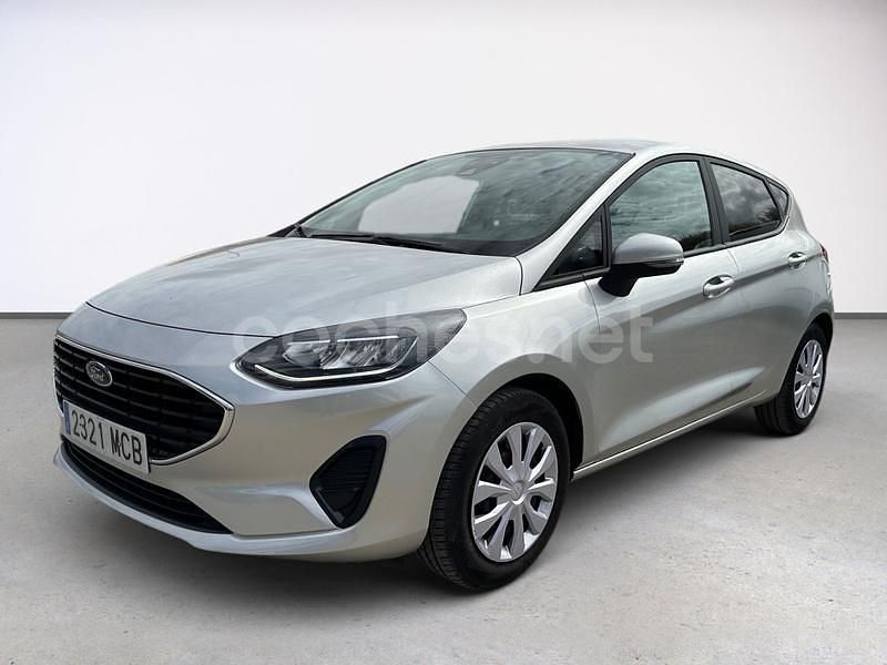 Gris / plata Usado 2022 Ford Fiesta Trend Berlina | 14.309 € (Un poco caro) - Imagen 1/4