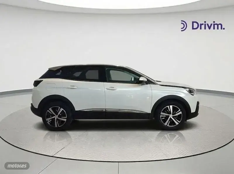 Usado Peugeot 3008 Allure 131 CV (96 kW) 2020 Blanco SUV